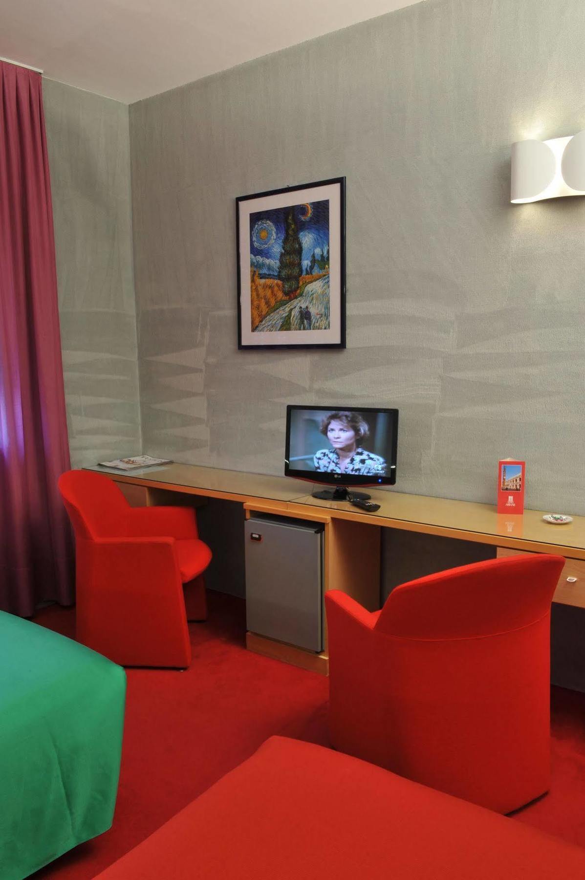 Hotel Ariane Thiene Εξωτερικό φωτογραφία