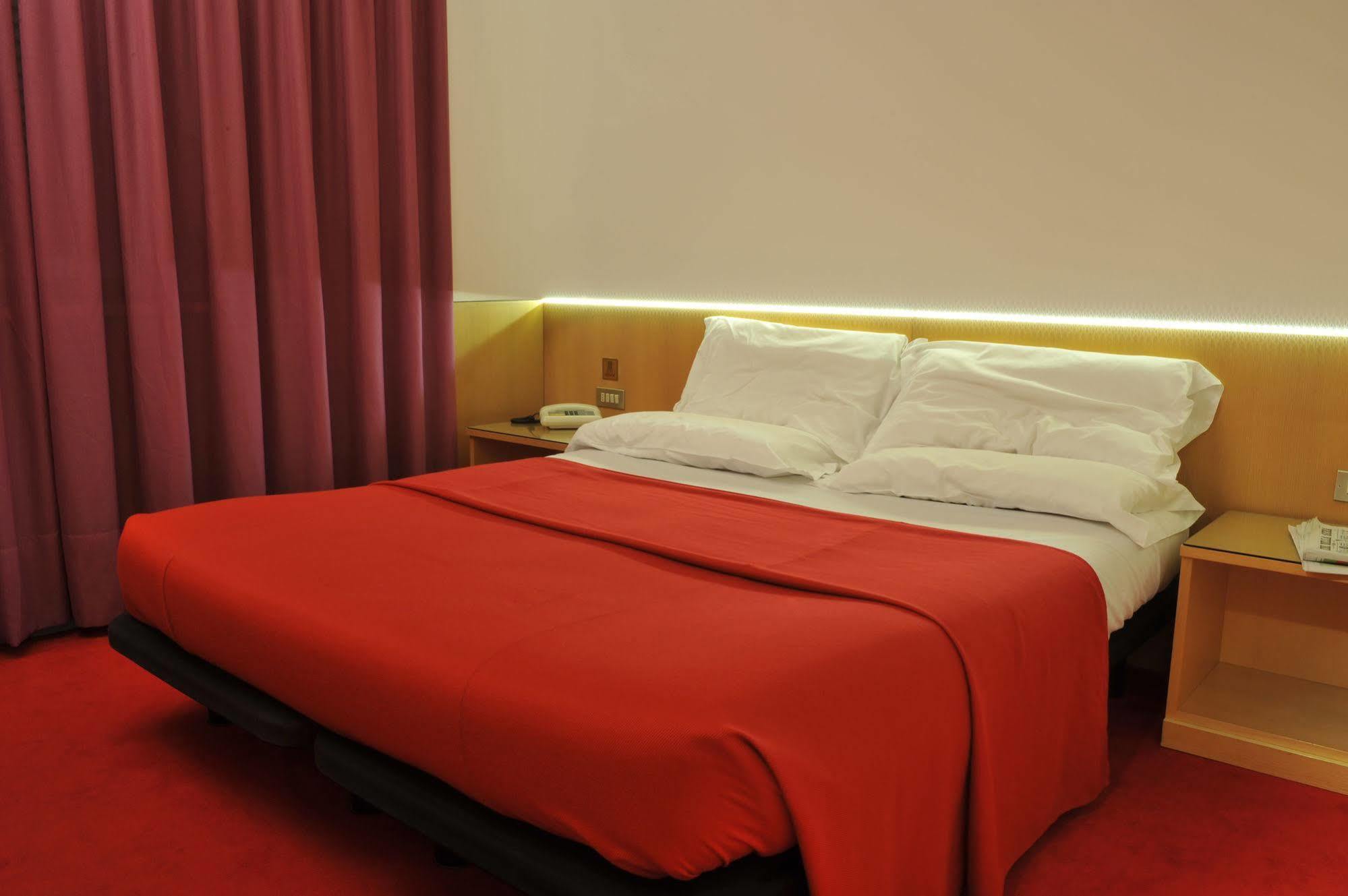 Hotel Ariane Thiene Εξωτερικό φωτογραφία