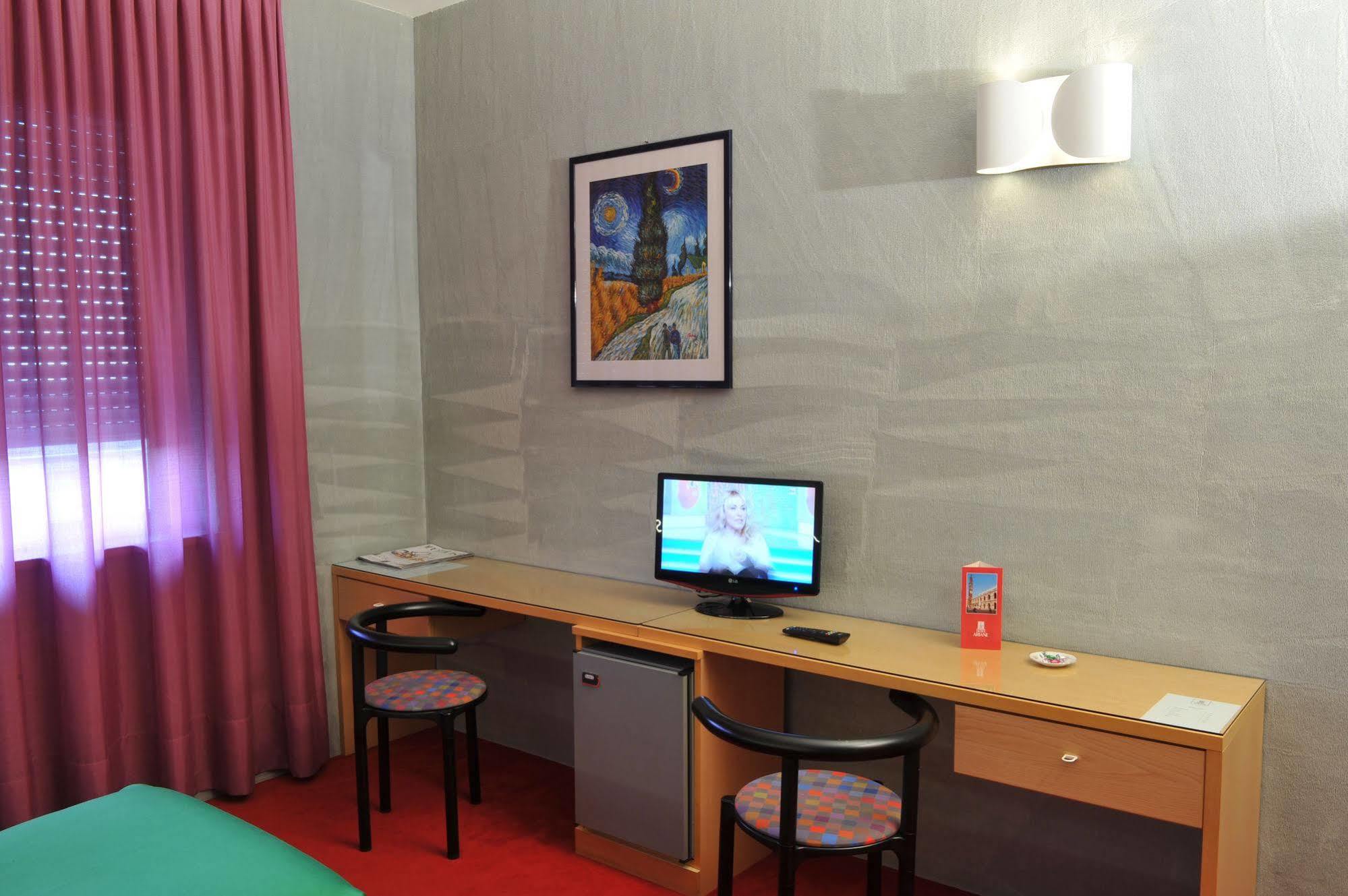 Hotel Ariane Thiene Εξωτερικό φωτογραφία